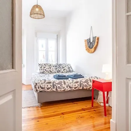 Apartment Charming Lapa Ii Quiet Neighborhood Lisbon
